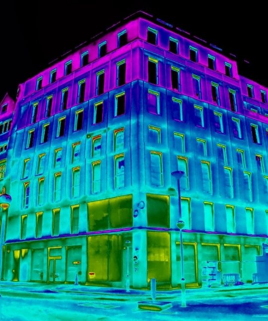 Build IR - Why Thermal Surveys Matter Example of a Thermal Survey on a Commercial Building